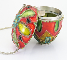 Load image into Gallery viewer, Merri-Go-Round Silver Minaudiére