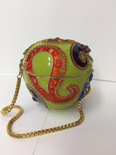 Load image into Gallery viewer, Paisley silver purse